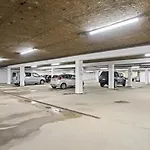 Modern Apartment, Parking Included, Daire *