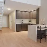 Modern Apartment, Parking Included, Daire Grimstad (Aust-Agder)