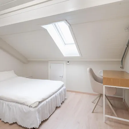 Modern Apartment, Parking Included, * Гримстад