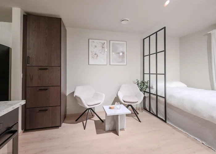 Modern Apartment, Parking Included, Appartamento