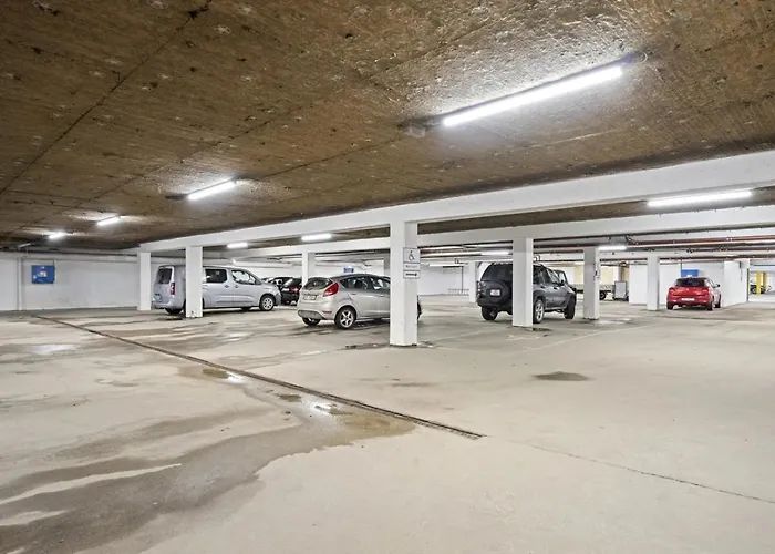 Modern Apartment, Parking Included, Appartamento *