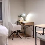 Modern Apartment, Parking Included, Lejlighed